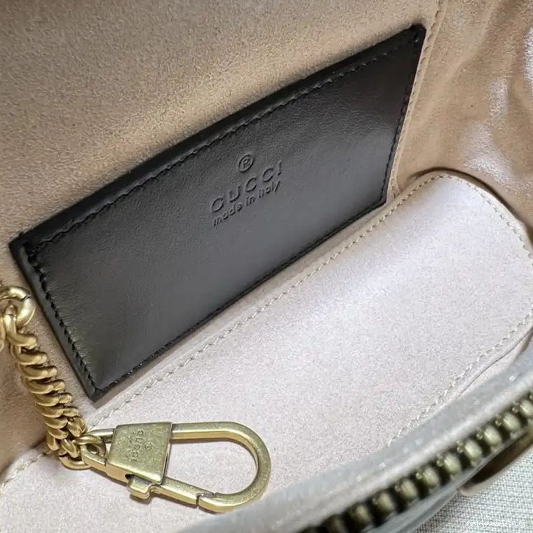 Fashionrep Bag 2304YA0085 Gucci 0506